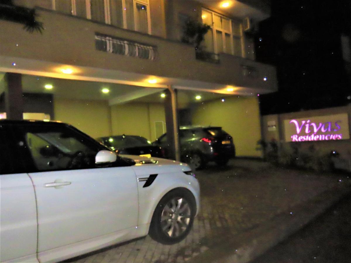 VIVAS Residencies Luxury Apartments Dehiwala-Mount Lavinia Exterior foto